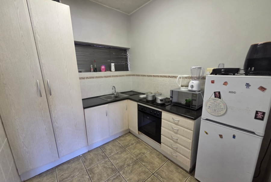 1 Bedroom Property for Sale in Humewood Eastern Cape